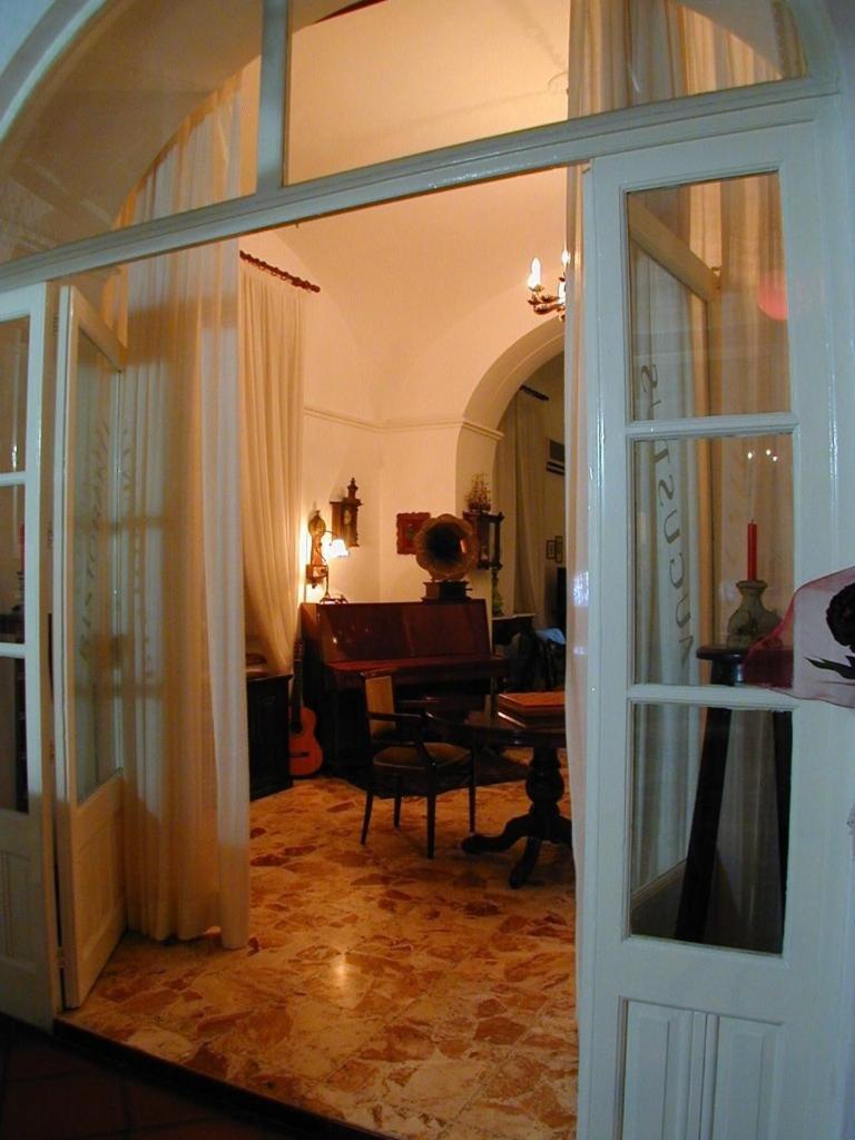 Hotel Villa Augustus Lipari  Exterior foto