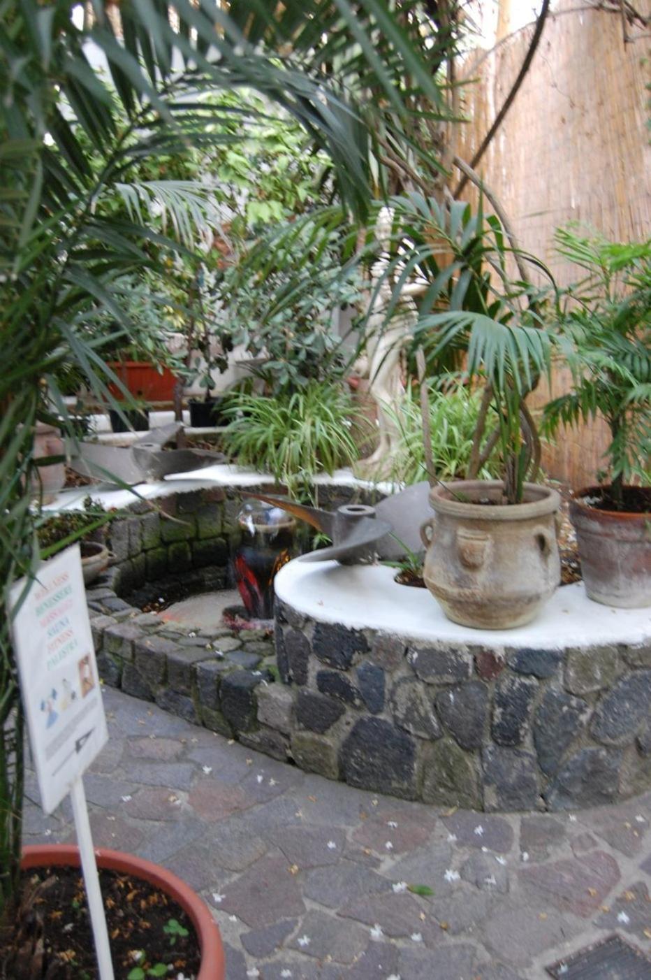 Hotel Villa Augustus Lipari  Exterior foto