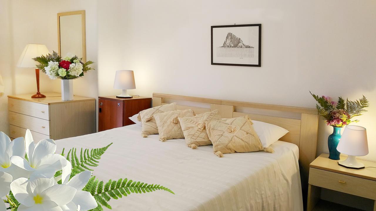 Hotel Villa Augustus Lipari  Exterior foto