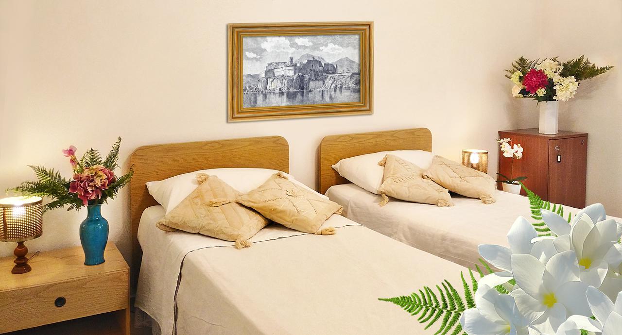 Hotel Villa Augustus Lipari  Exterior foto
