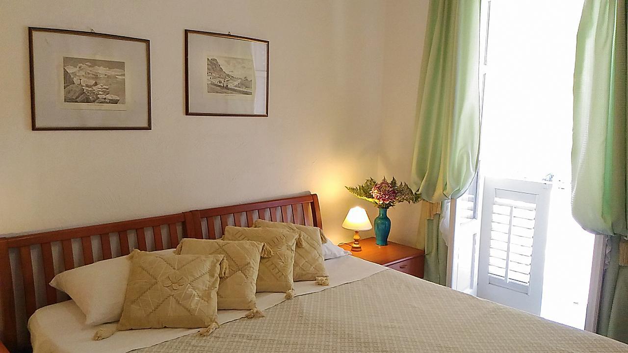 Hotel Villa Augustus Lipari  Exterior foto